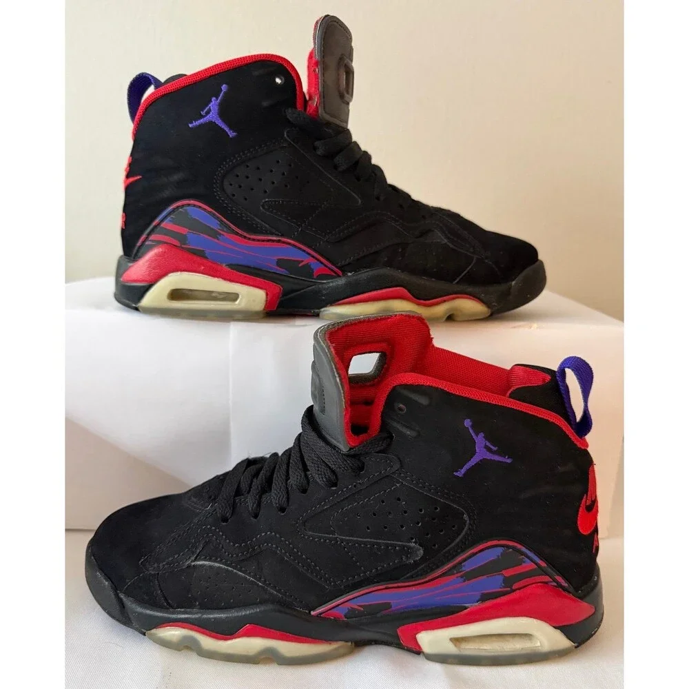 Nike Air Jordan Young Size 4.5Y